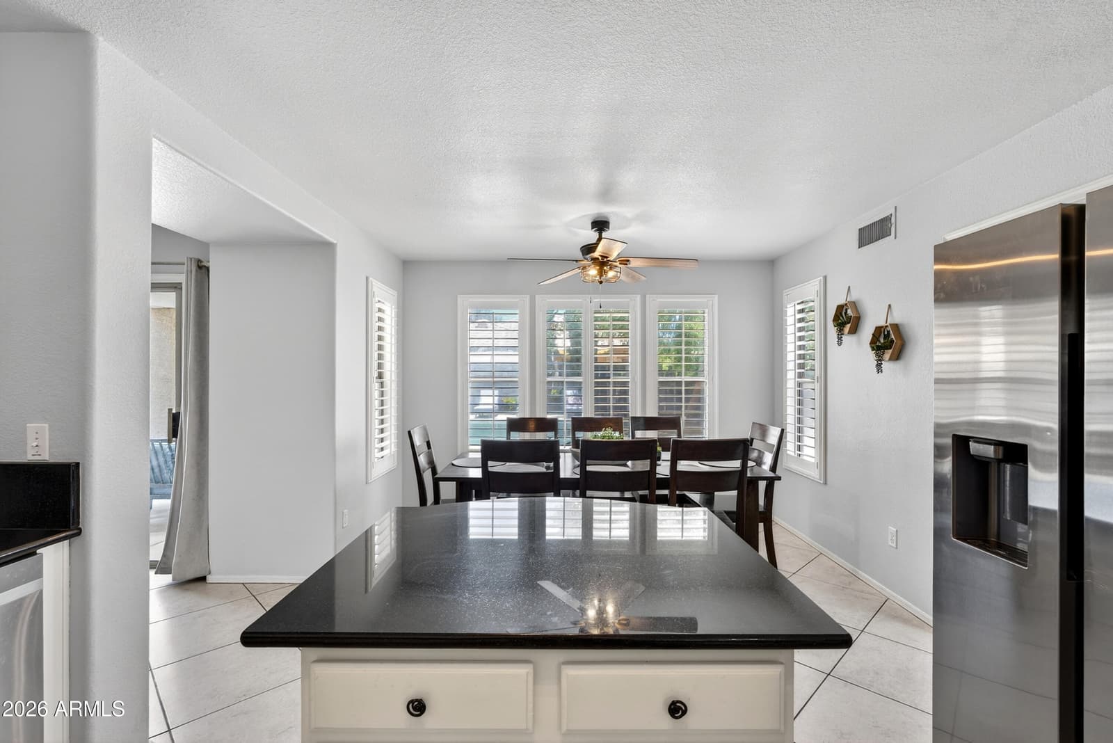 704 W La Pryor Lane, Gilbert, AZ 85233 — photo 15 of 54