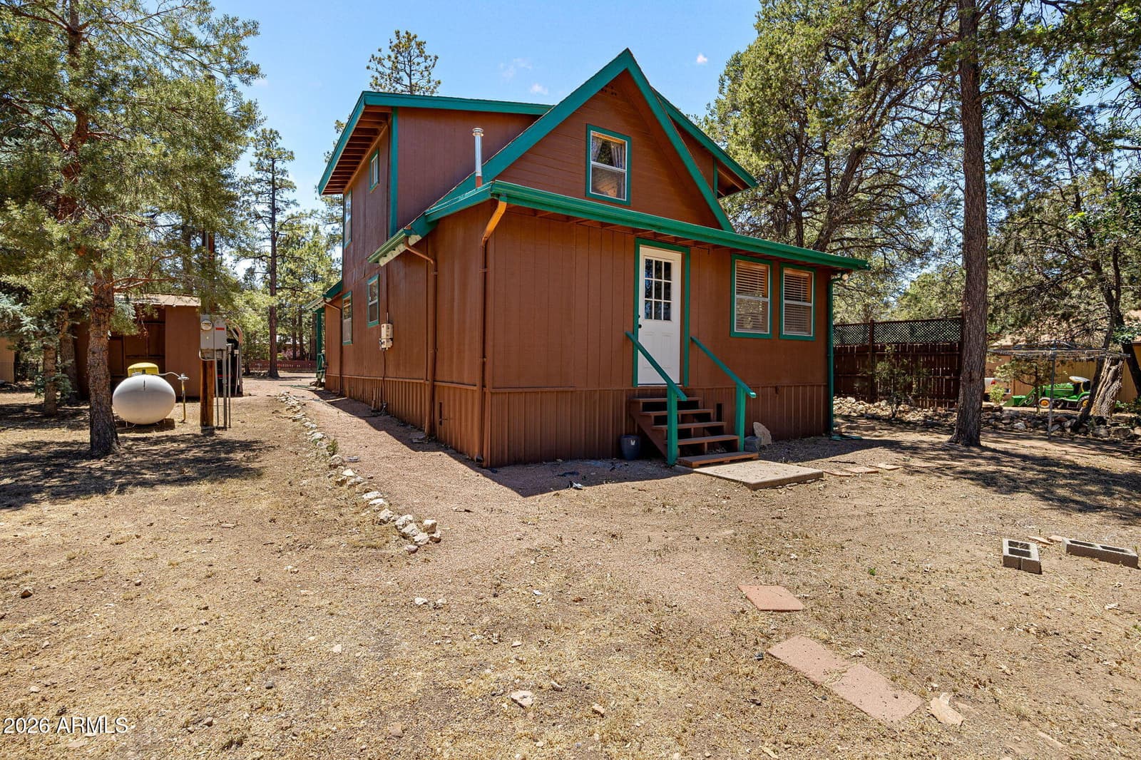 2118 BLUEJAY Road, Overgaard, AZ 85933 — photo 26 of 28