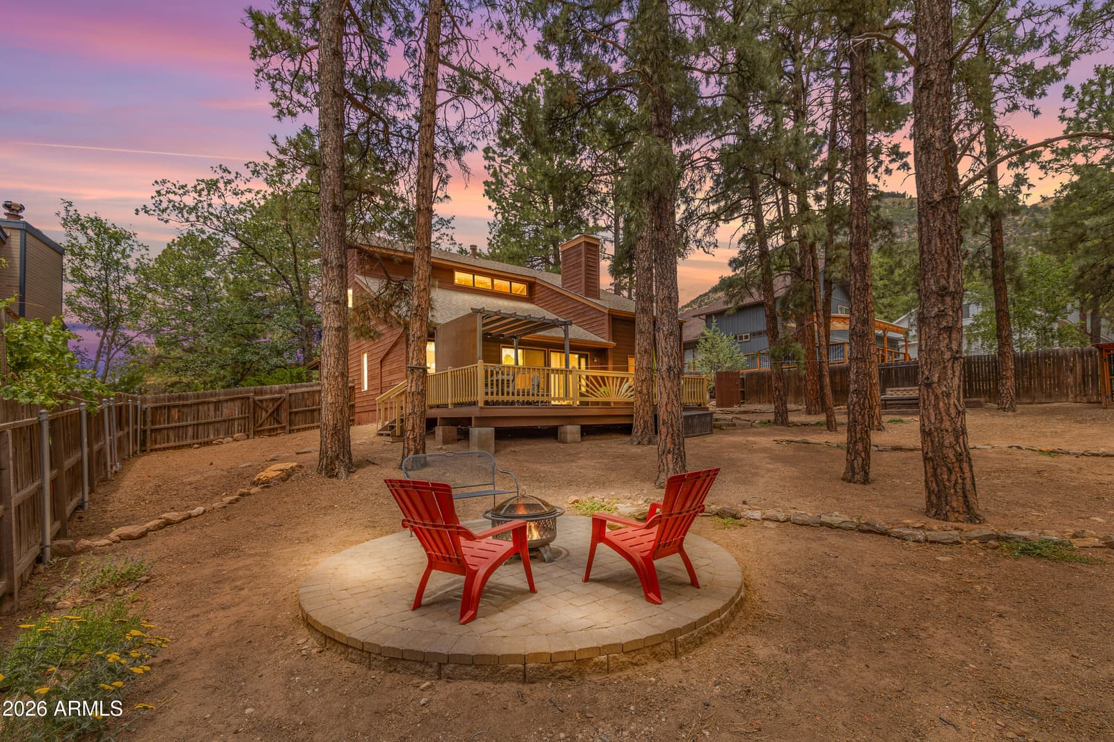 4020 N Lugano Way, Flagstaff, AZ 86004 — photo 1 of 61