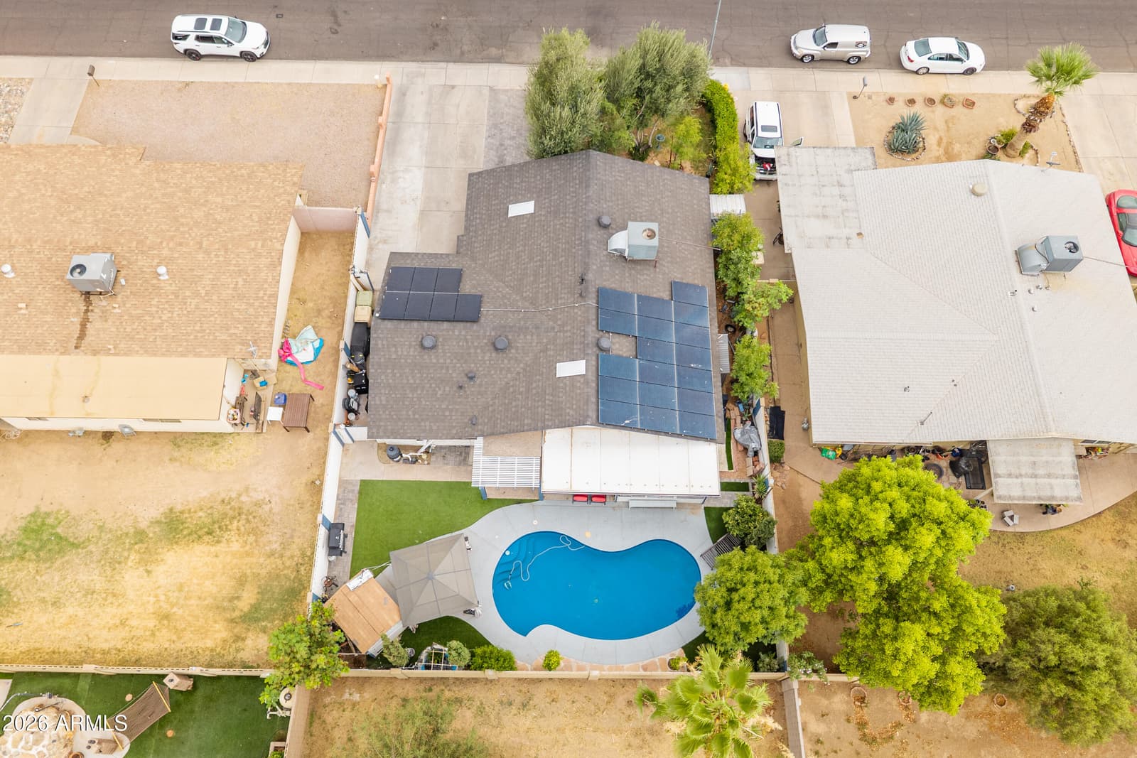 6732 W MEDLOCK Drive, Glendale, AZ 85303 — photo 4 of 62