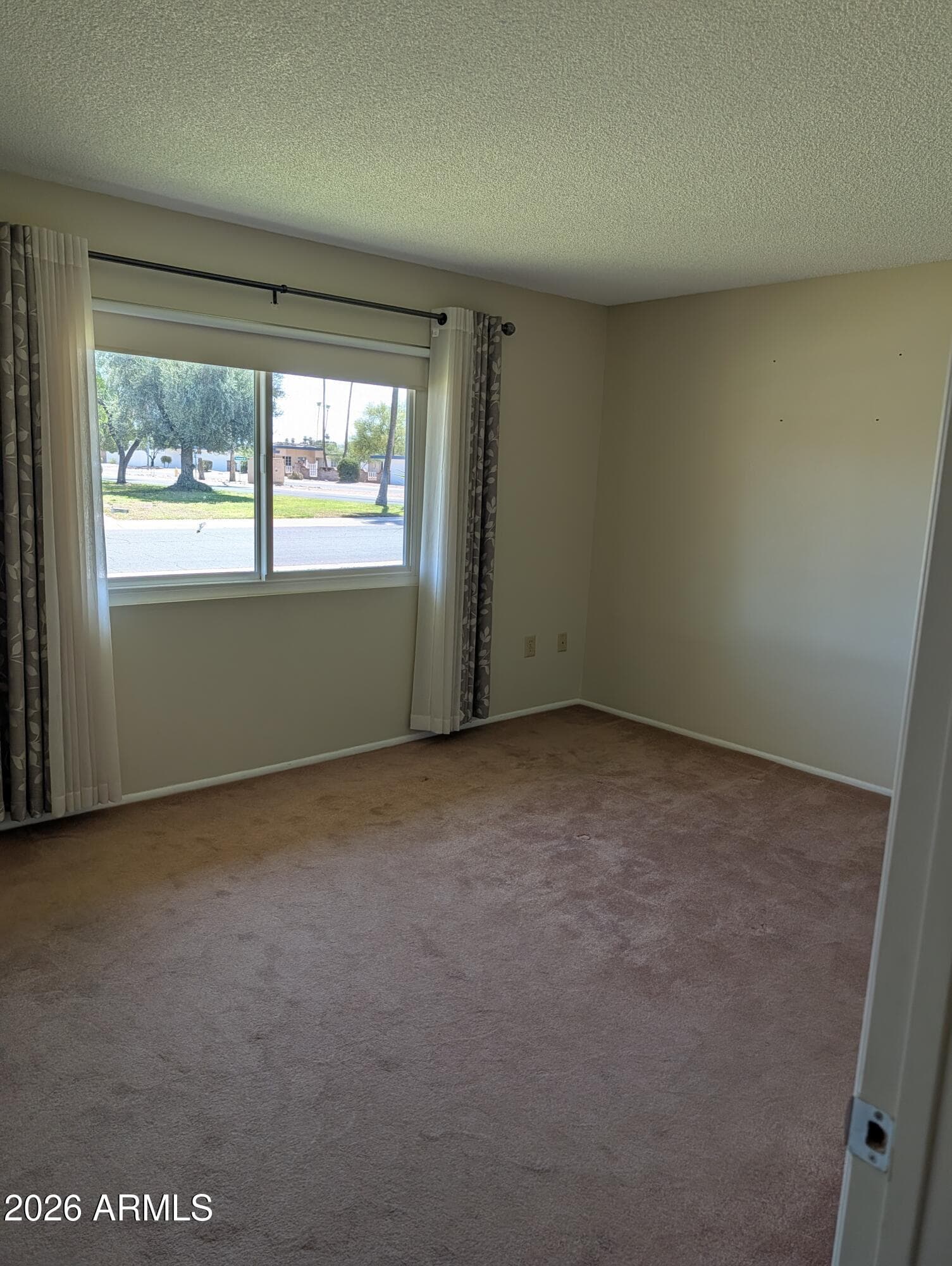 13606 N Redwood Drive, Sun City, AZ 85351 — photo 4 of 9