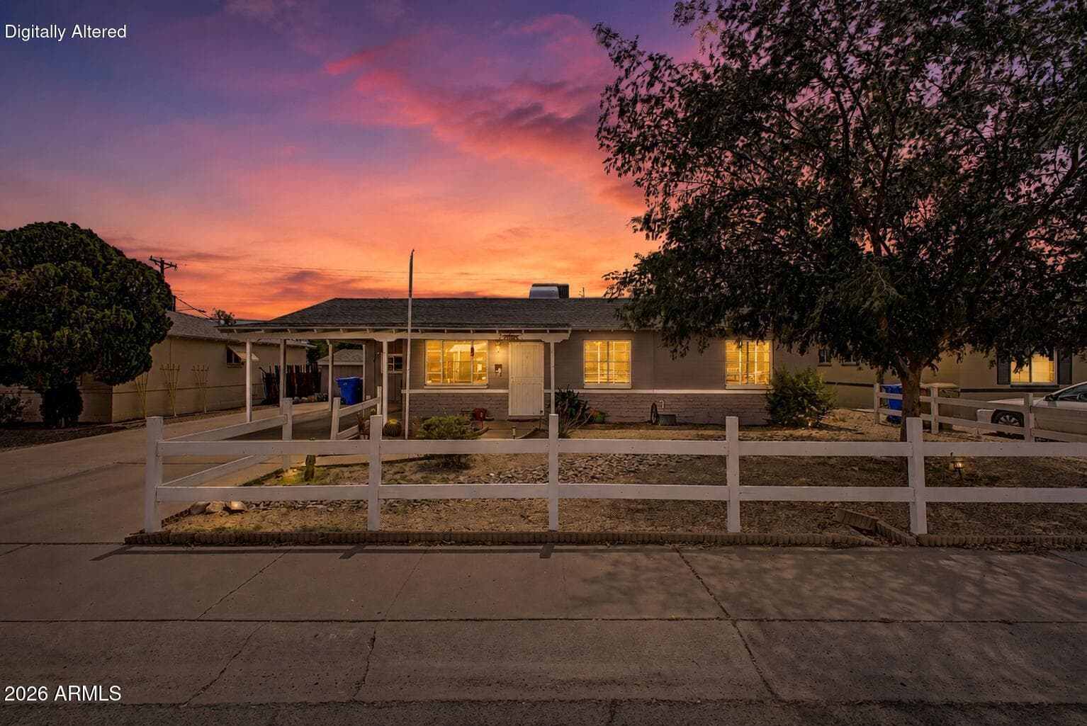 2037 W STATE Avenue, Phoenix, AZ 85021