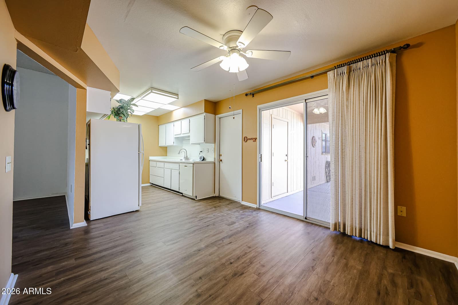 13071 N 100th Drive, Sun City, AZ 85351 — photo 15 of 41