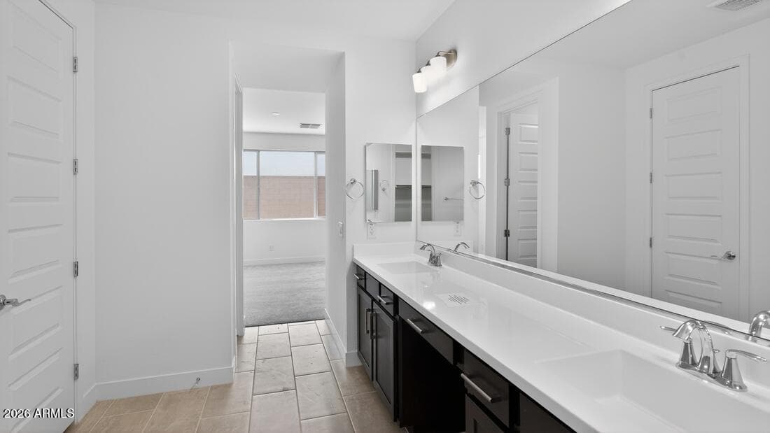 17065 W HOPE Drive, Surprise, AZ 85388 — photo 13 of 33