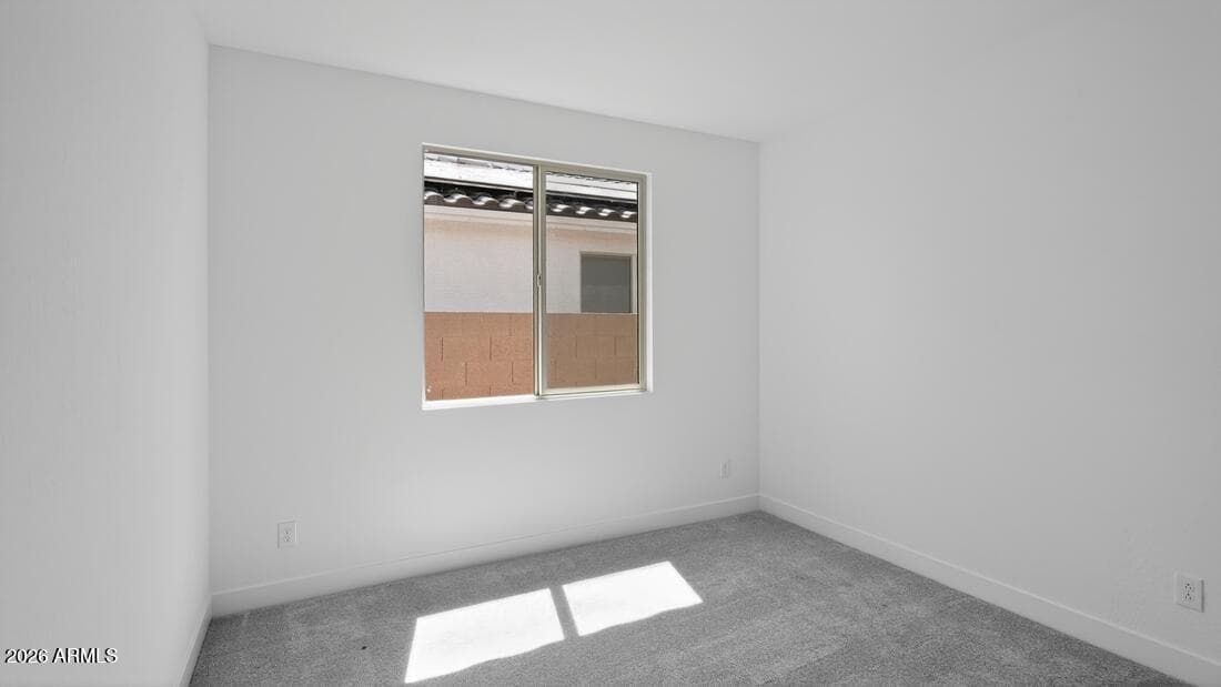17065 W HOPE Drive, Surprise, AZ 85388 — photo 16 of 33