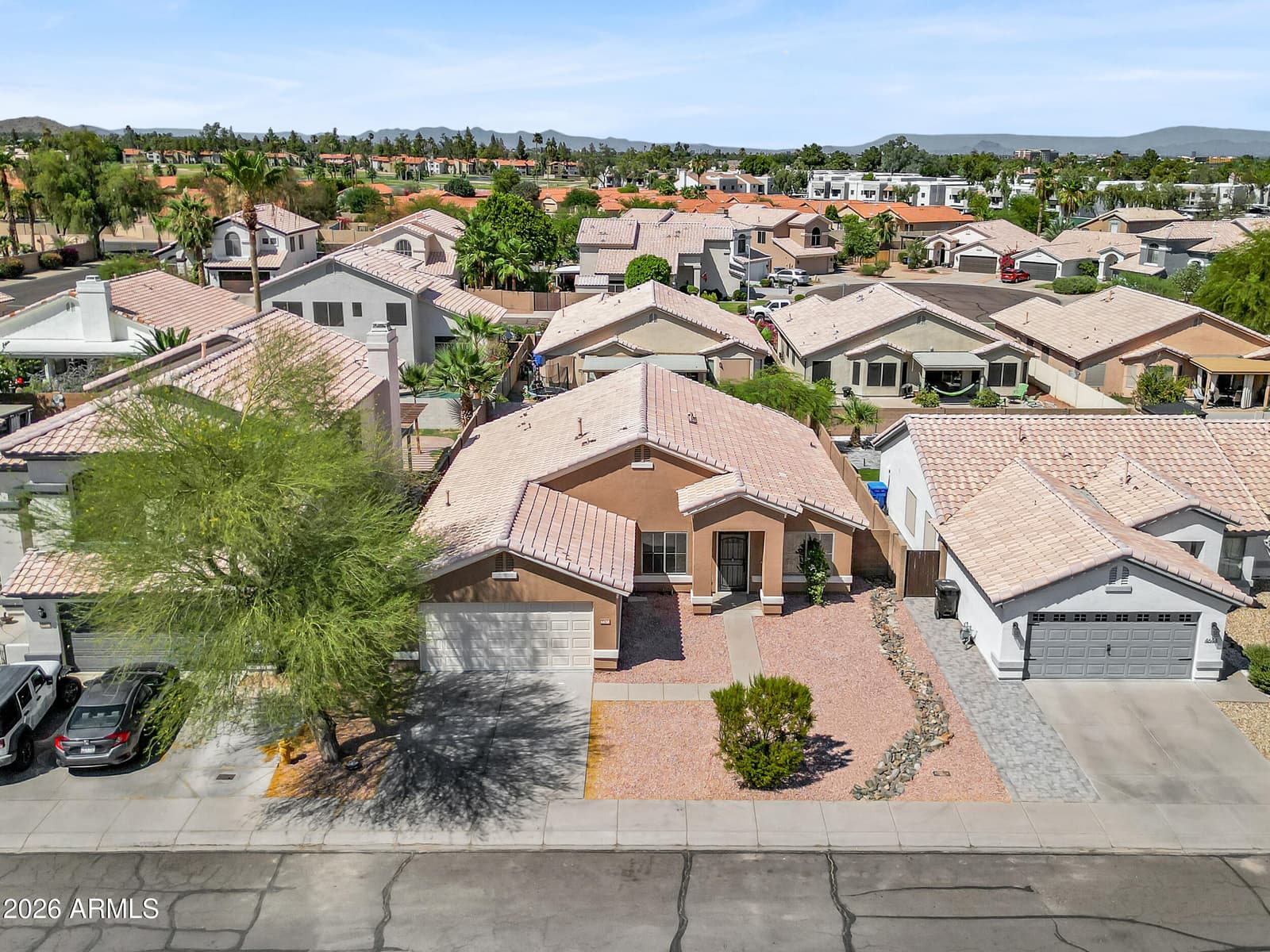 4638 E SUMMERHAVEN Drive, Phoenix, AZ 85044 — photo 39 of 42