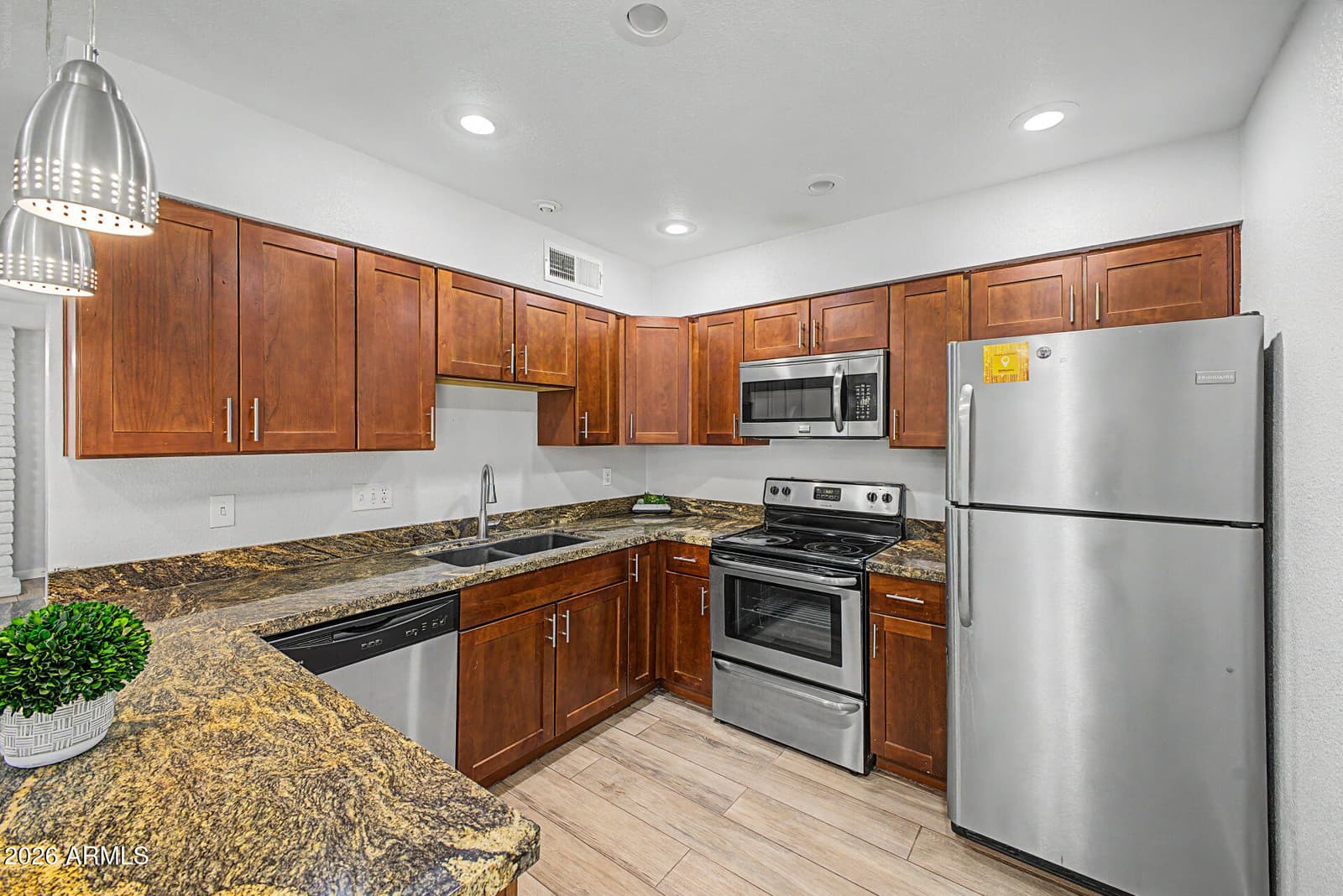 2015 E Southern Avenue 12, Tempe, AZ 85282 — photo 3 of 35