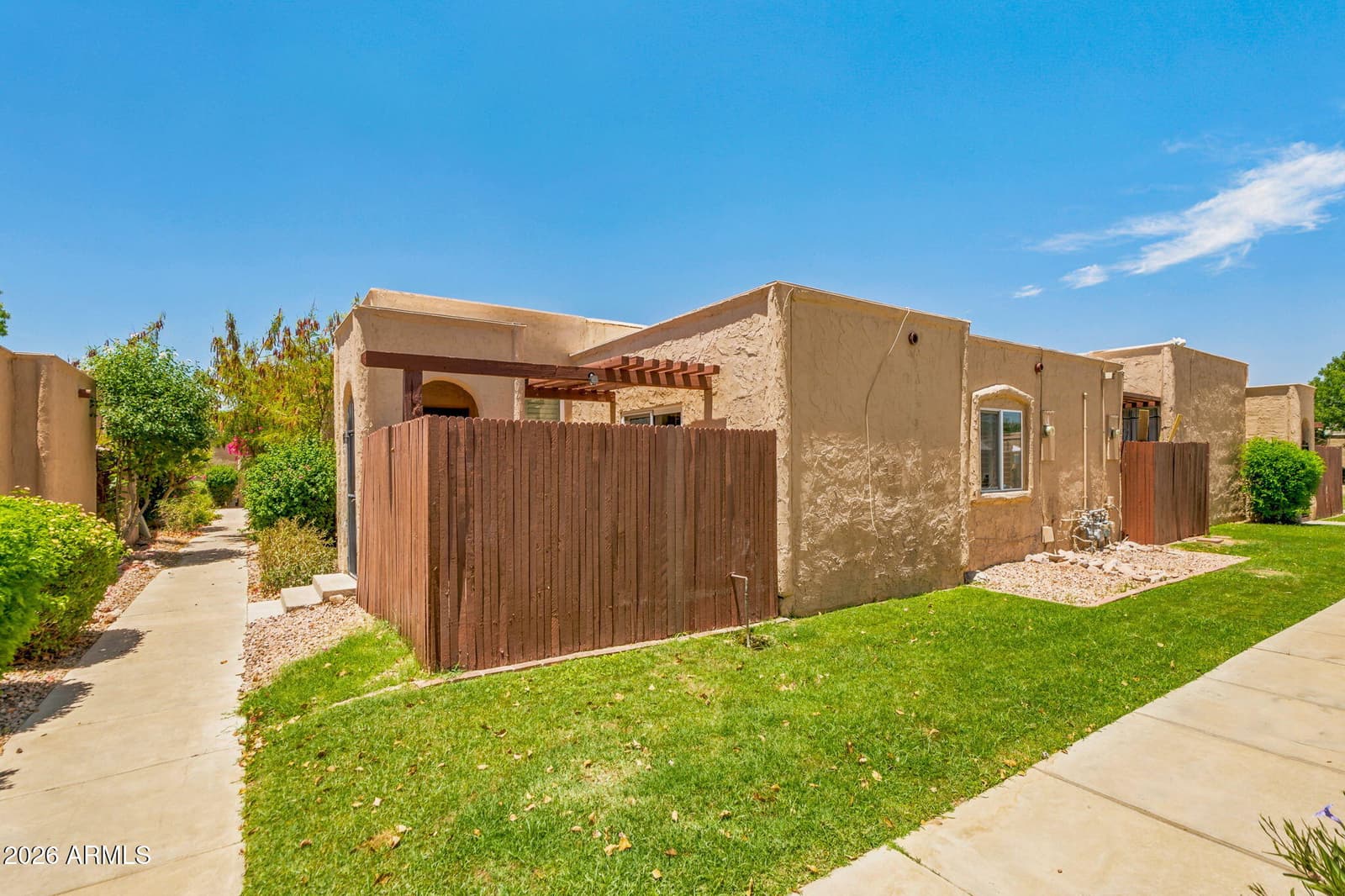 1040 E PUEBLO Road, Phoenix, AZ 85020 — photo 1 of 36