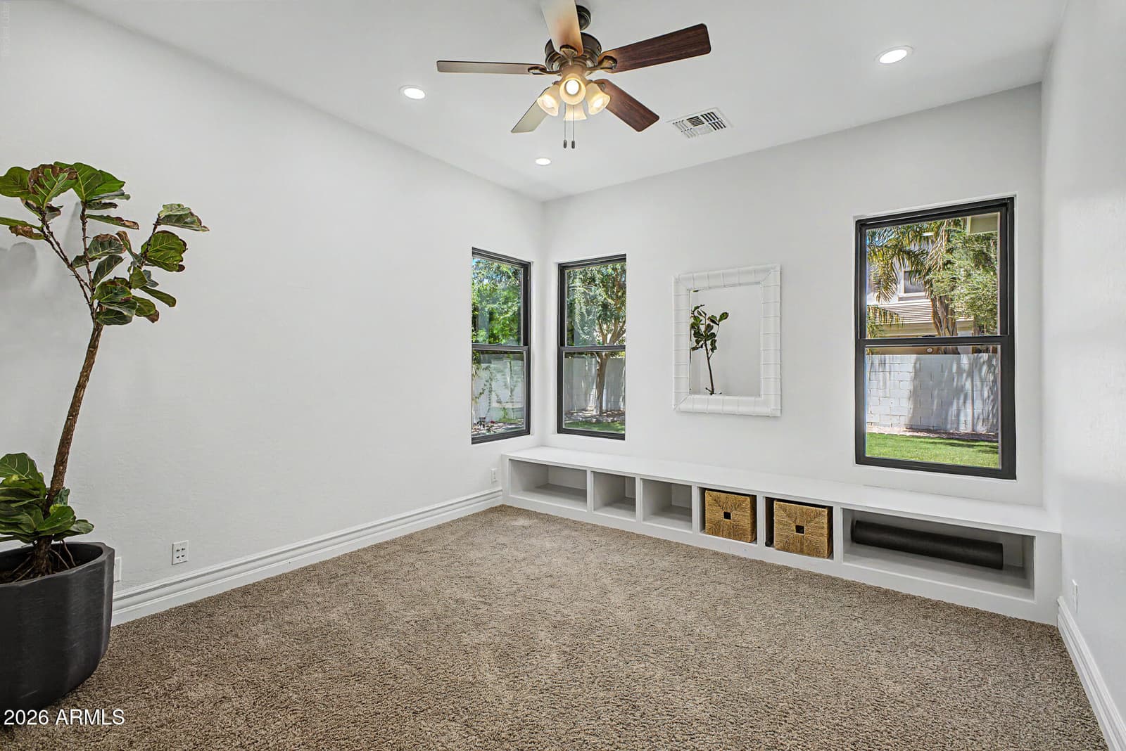 2950 E COMSTOCK Drive, Gilbert, AZ 85296 — photo 25 of 57