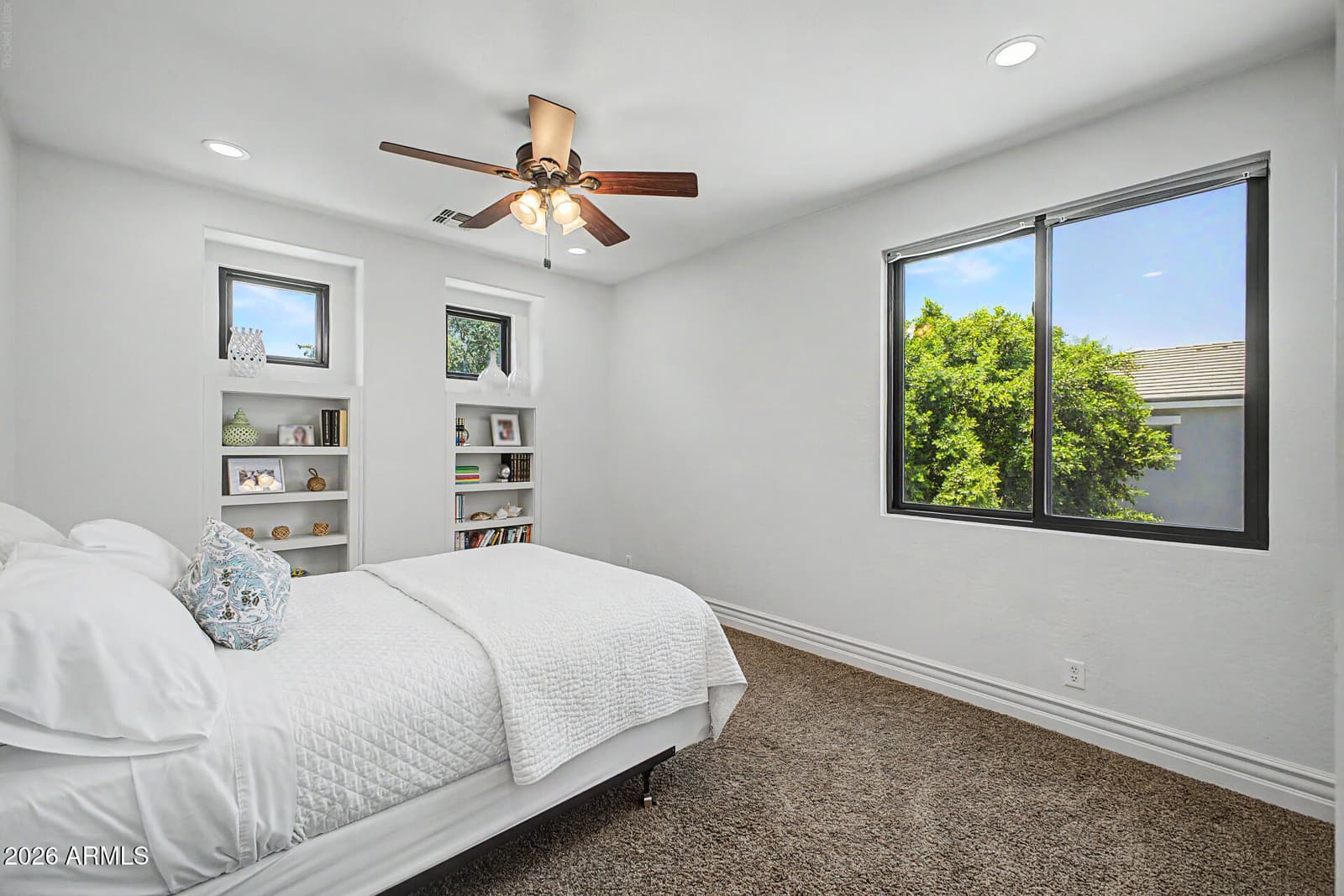 2950 E COMSTOCK Drive, Gilbert, AZ 85296 — photo 35 of 57