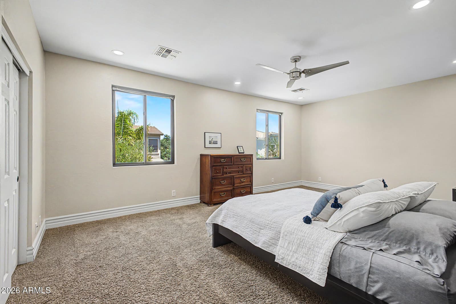 2950 E COMSTOCK Drive, Gilbert, AZ 85296 — photo 40 of 57