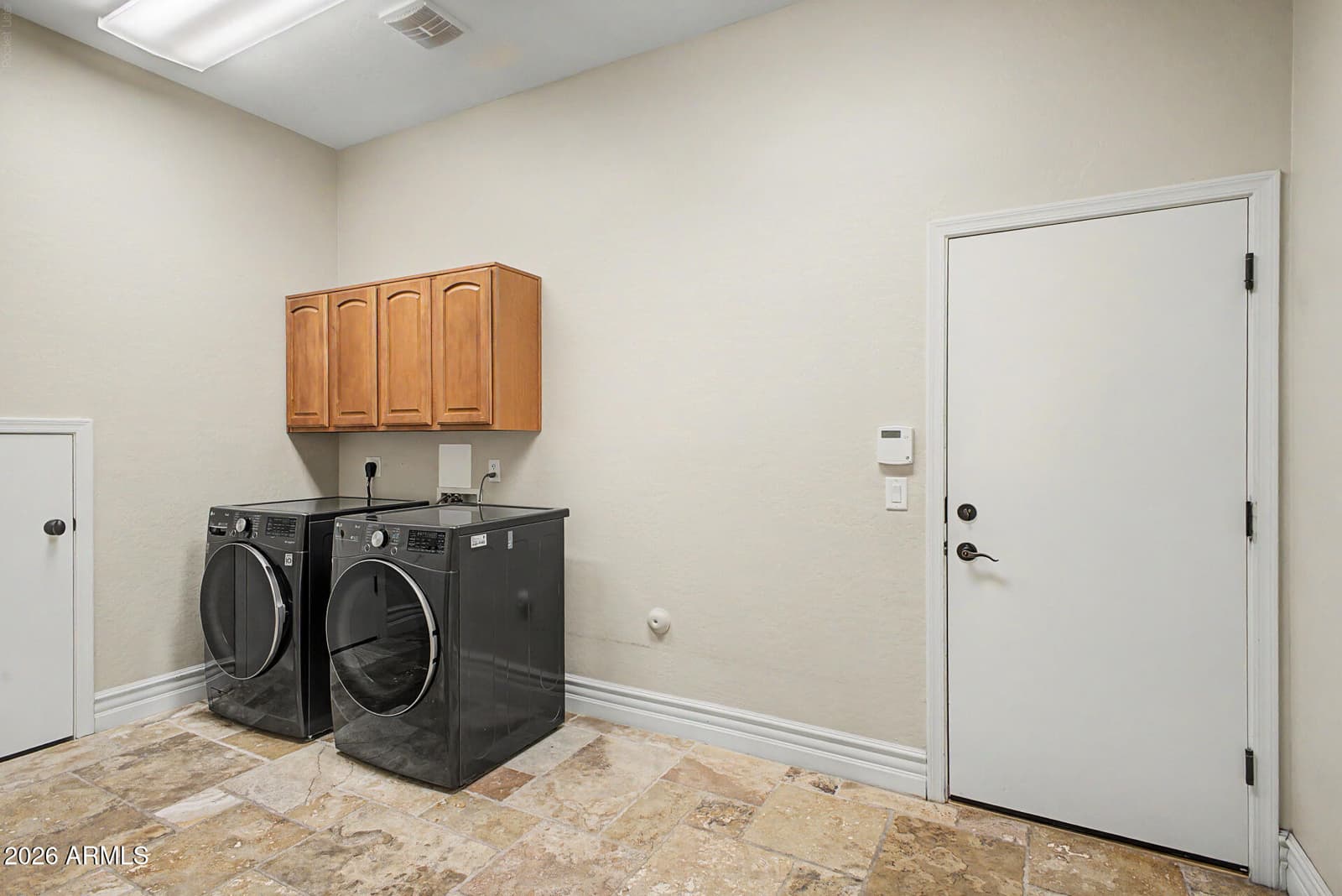 2950 E COMSTOCK Drive, Gilbert, AZ 85296 — photo 44 of 57