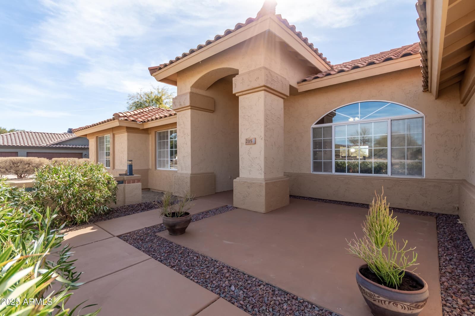 205 E IRVINE Road, Phoenix, AZ 85086 — photo 6 of 63