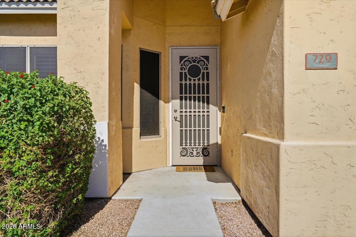 729 N Ocotillo Lane, Gilbert, AZ 85233 — photo 5 of 54