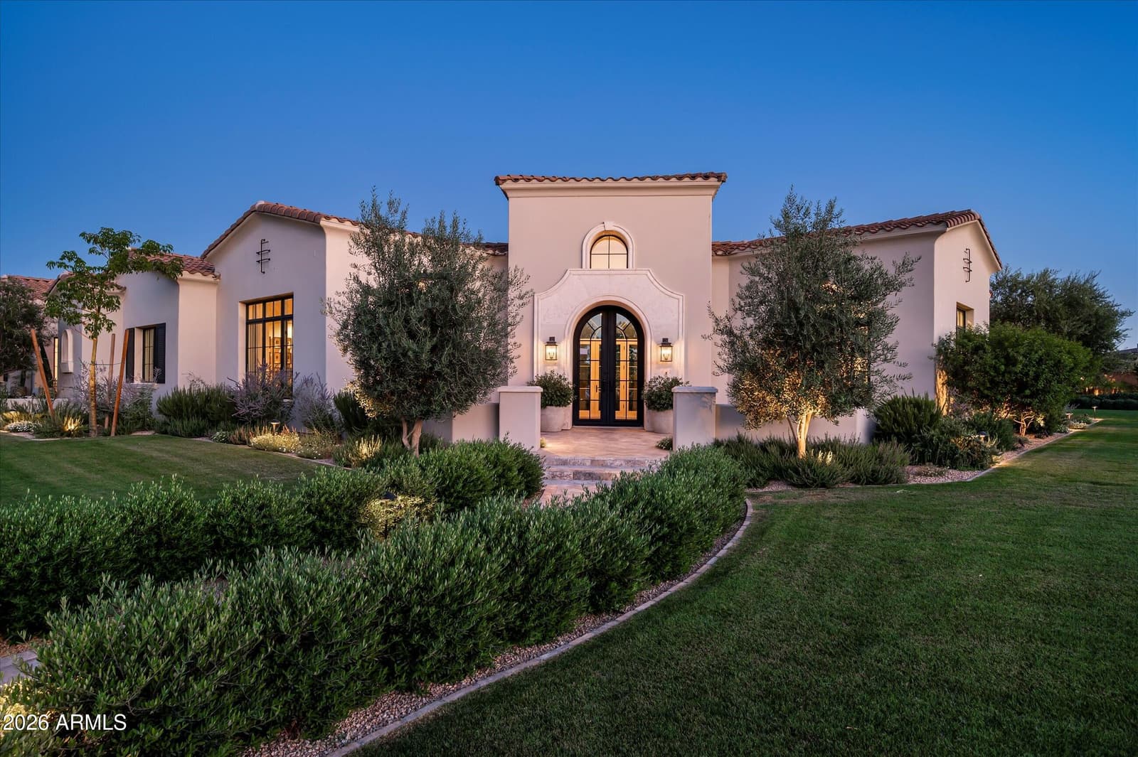 4540 S ETHAN Place, Chandler, AZ 85248 — photo 3 of 57