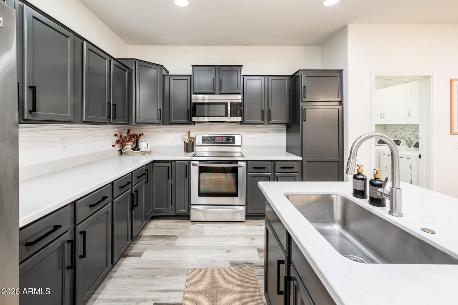 7910 W MELINDA Lane, Peoria, AZ 85382 — photo 4 of 30