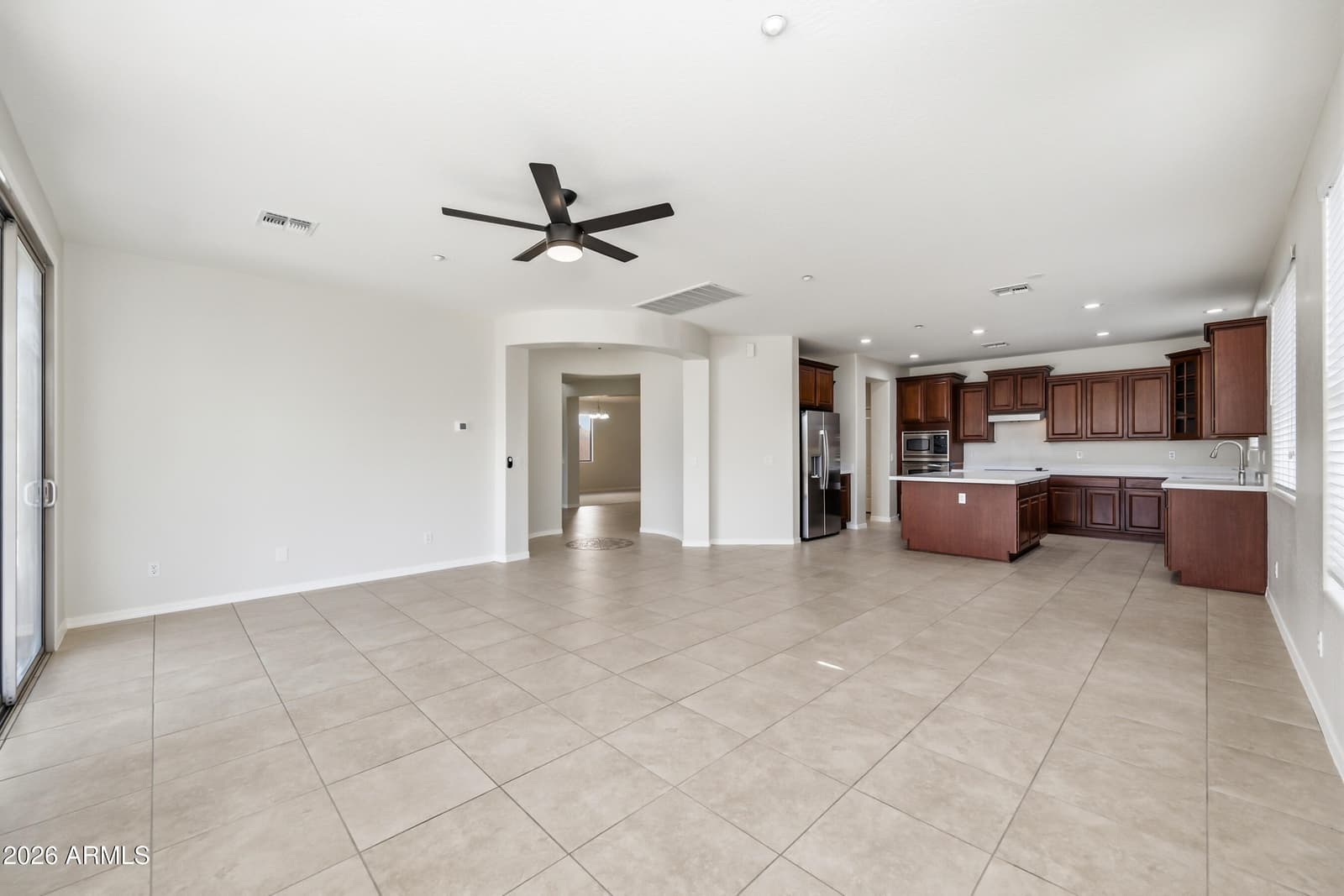 9114 W White Feather Lane, Peoria, AZ 85383 — photo 11 of 39