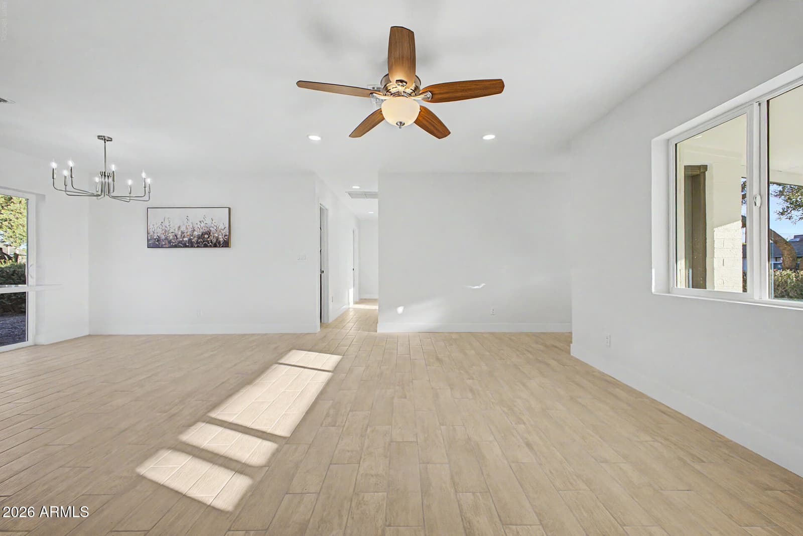 11625 N 20th Avenue, Phoenix, AZ 85029 — photo 15 of 41