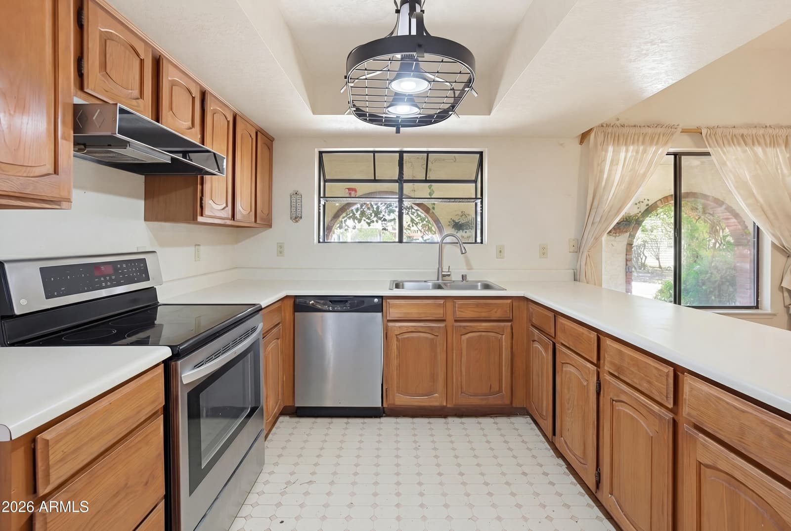 22238 N 88th Avenue, Peoria, AZ 85383 — photo 6 of 41