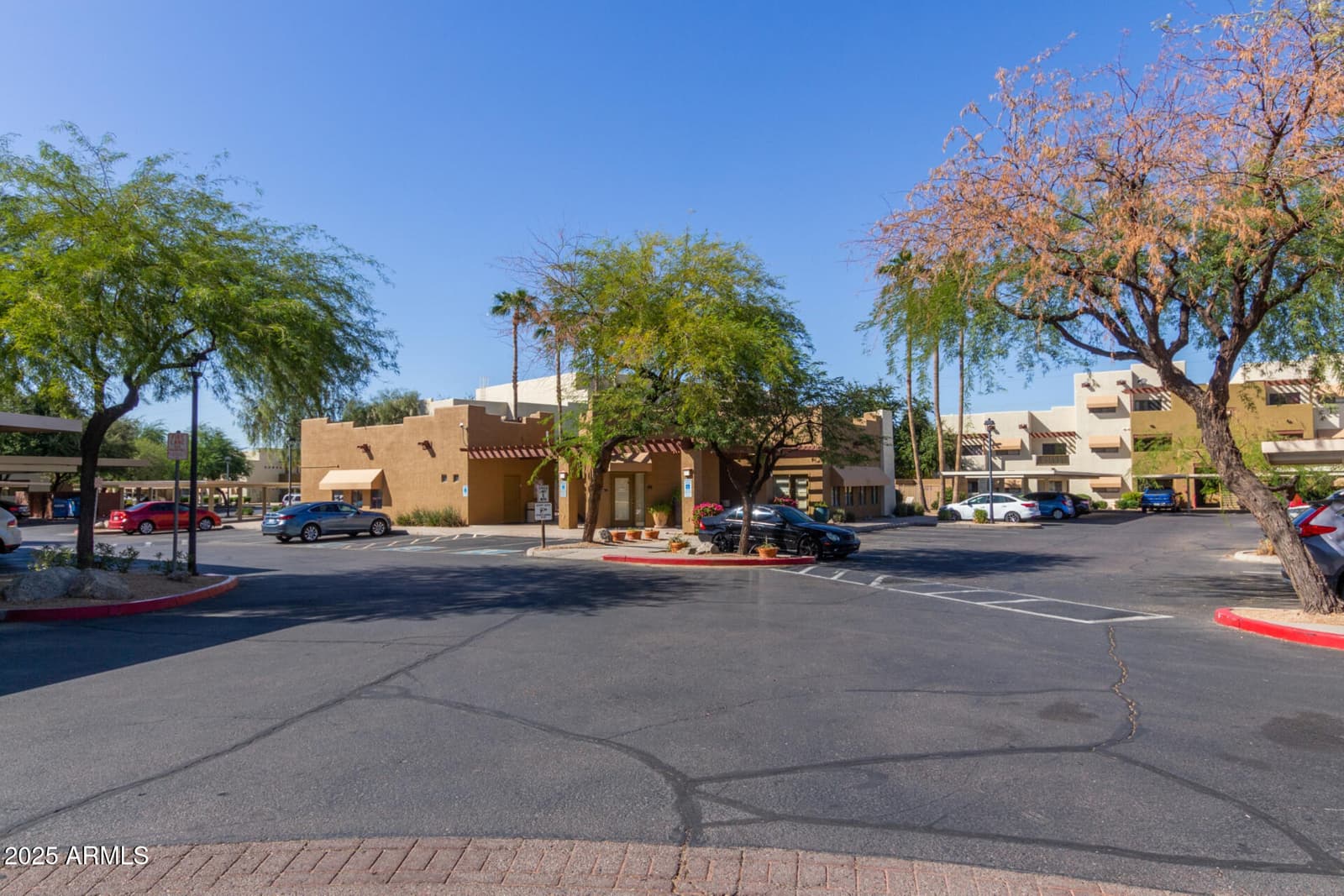 3434 E BASELINE Road 141, Phoenix, AZ 85042 — photo 28 of 39