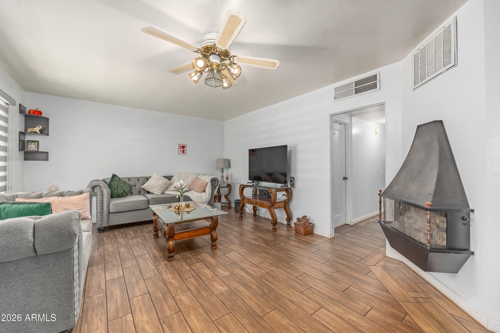 655 E 2nd Street, Mesa, AZ 85203 — photo 7 of 30