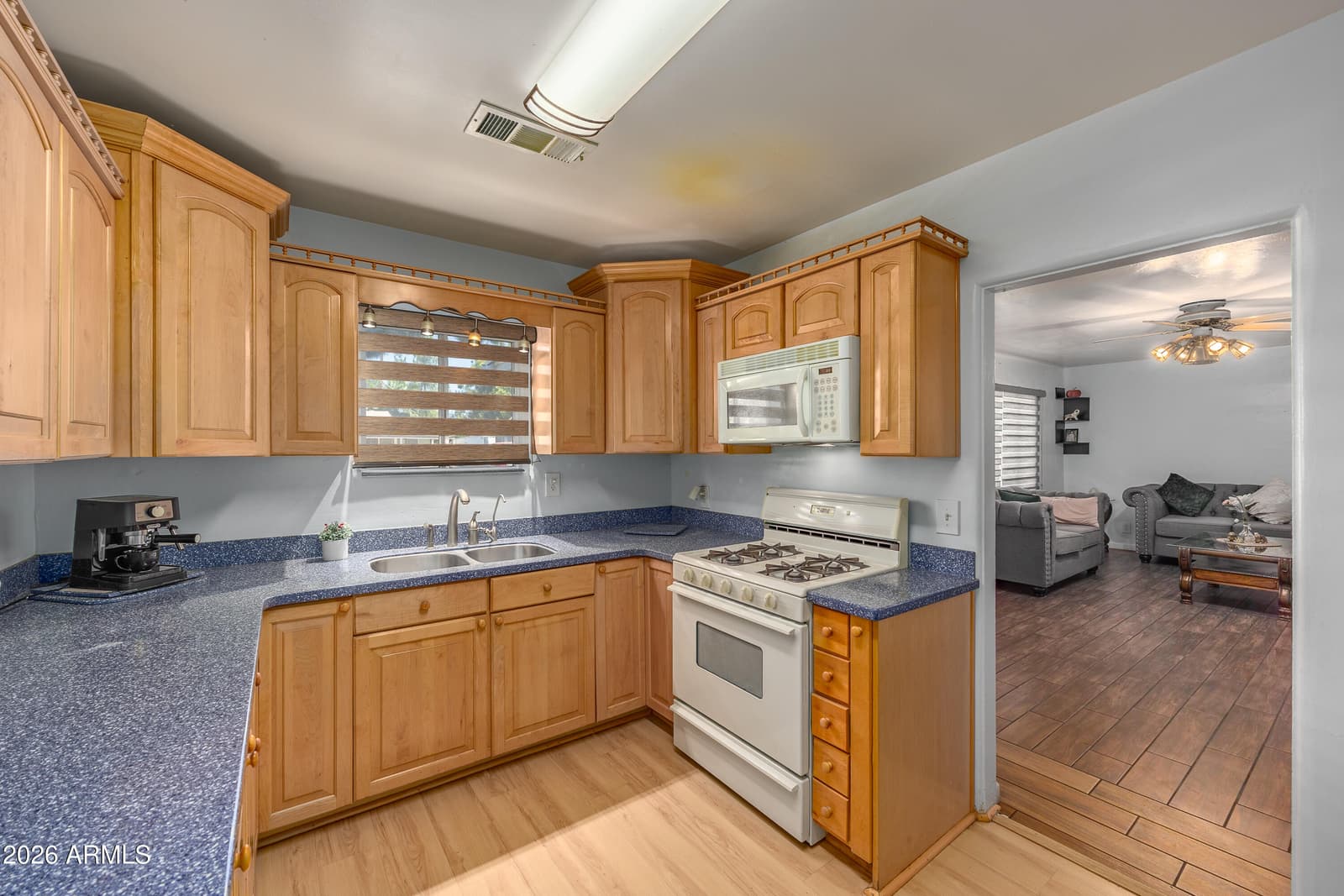 655 E 2nd Street, Mesa, AZ 85203 — photo 13 of 30