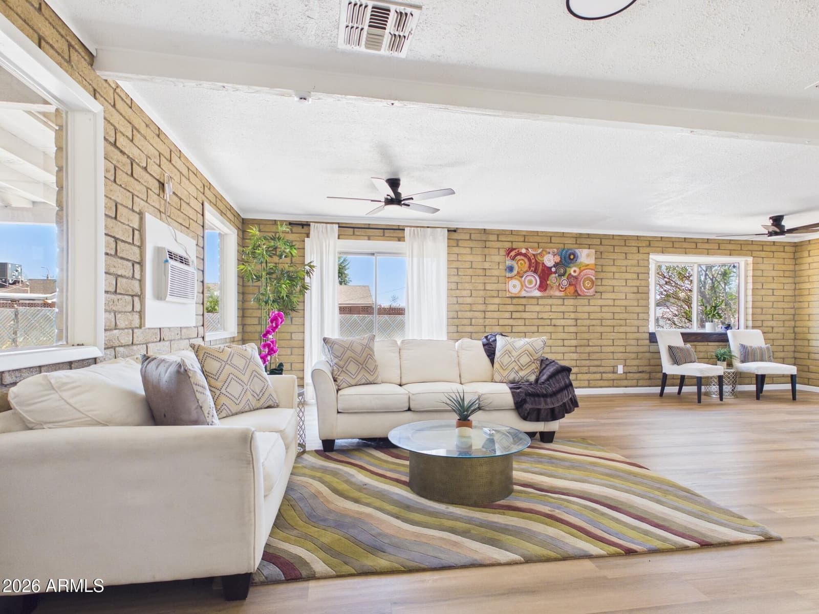 2759 W Lawrence Road, Phoenix, AZ 85017 — photo 6 of 25