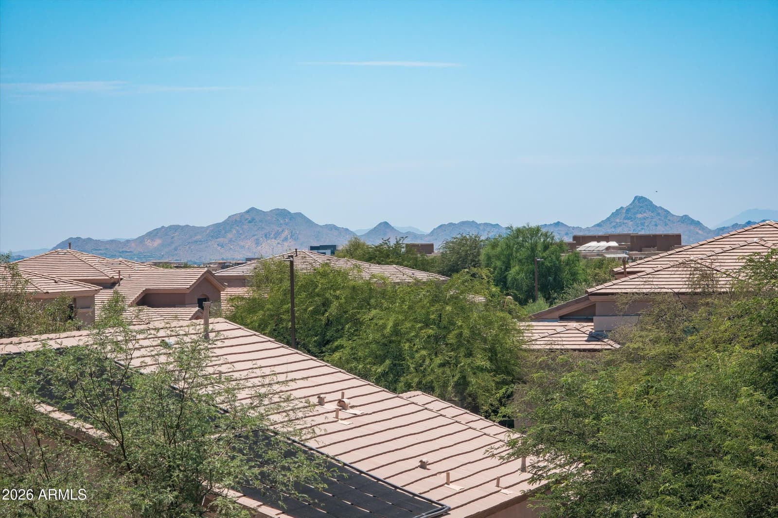 5241 E HASHKNIFE Road, Phoenix, AZ 85054 — photo 18 of 32