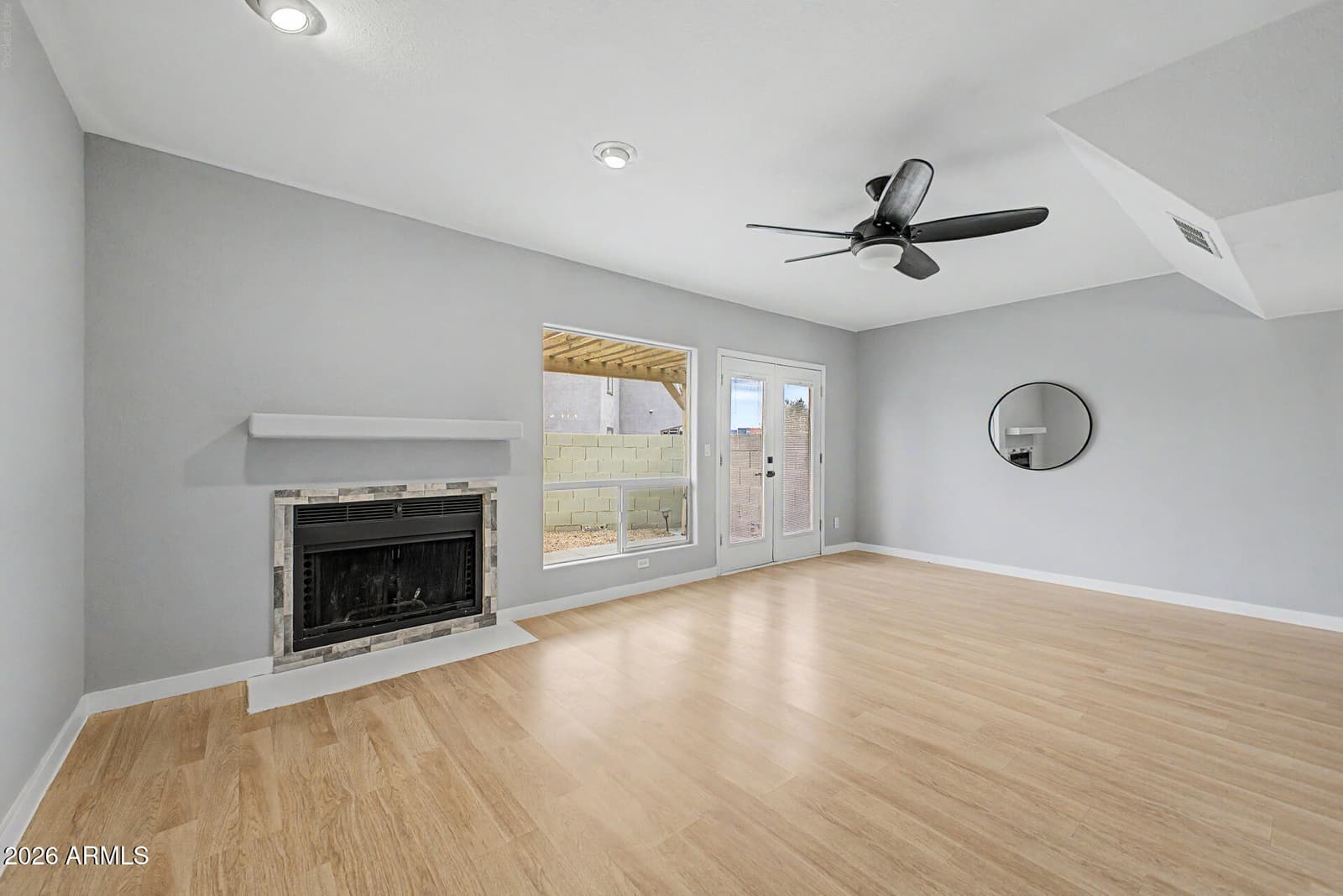 815 E GROVERS Avenue 28, Phoenix, AZ 85022 — photo 10 of 45