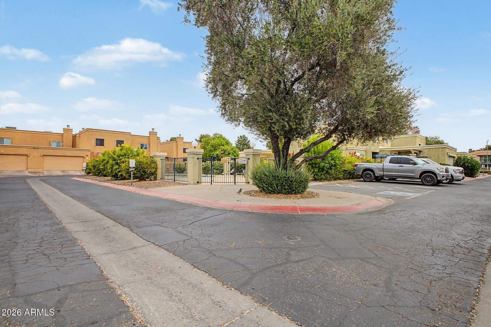 815 E GROVERS Avenue 28, Phoenix, AZ 85022 — photo 43 of 45