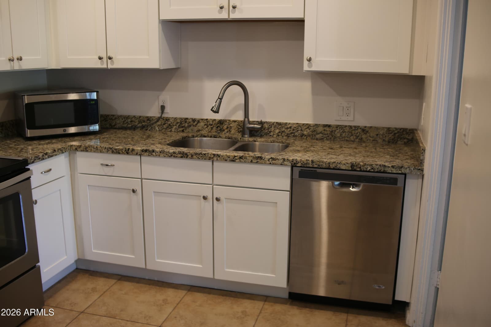 502 N Ashland, Mesa, AZ 85203 — photo 11 of 48