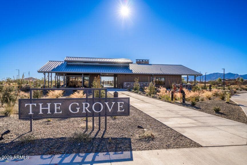 11256 N 169TH Drive, Surprise, AZ 85388 — photo 2 of 21