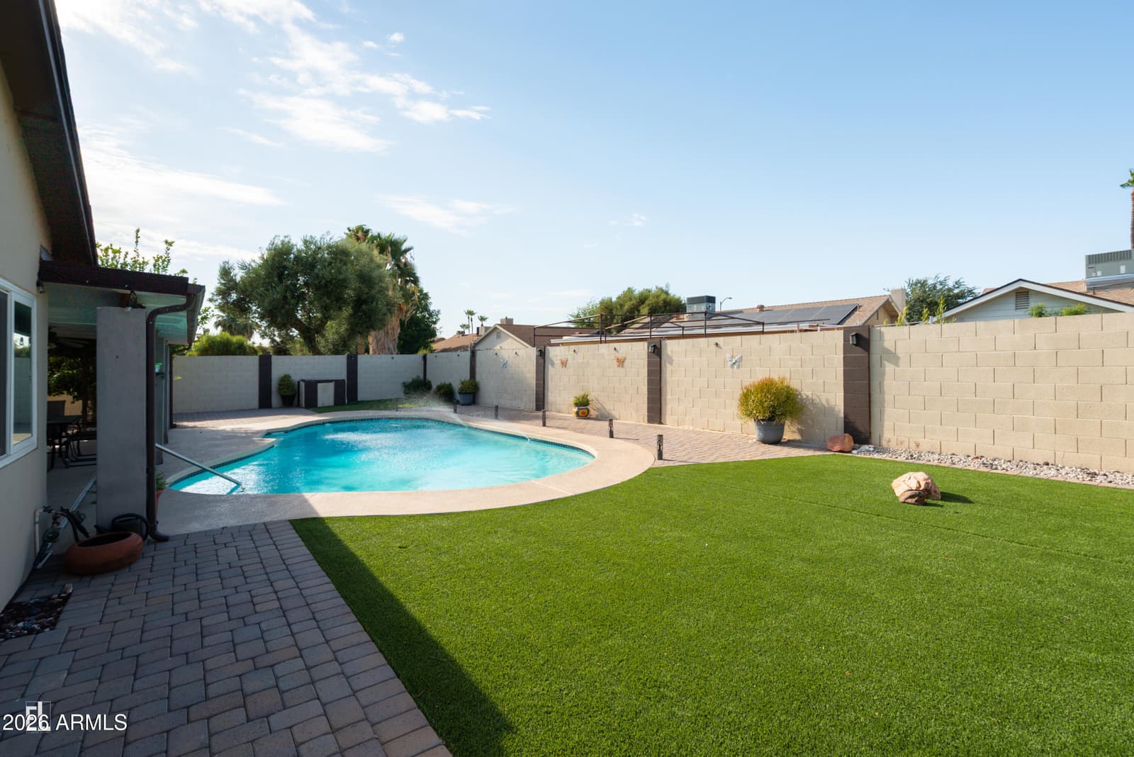 2316 W PORT ROYALE Lane, Phoenix, AZ 85023 — photo 26 of 29
