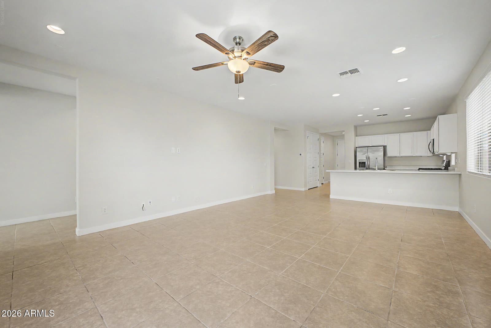 3737 S 64TH Lane, Phoenix, AZ 85043 — photo 9 of 35