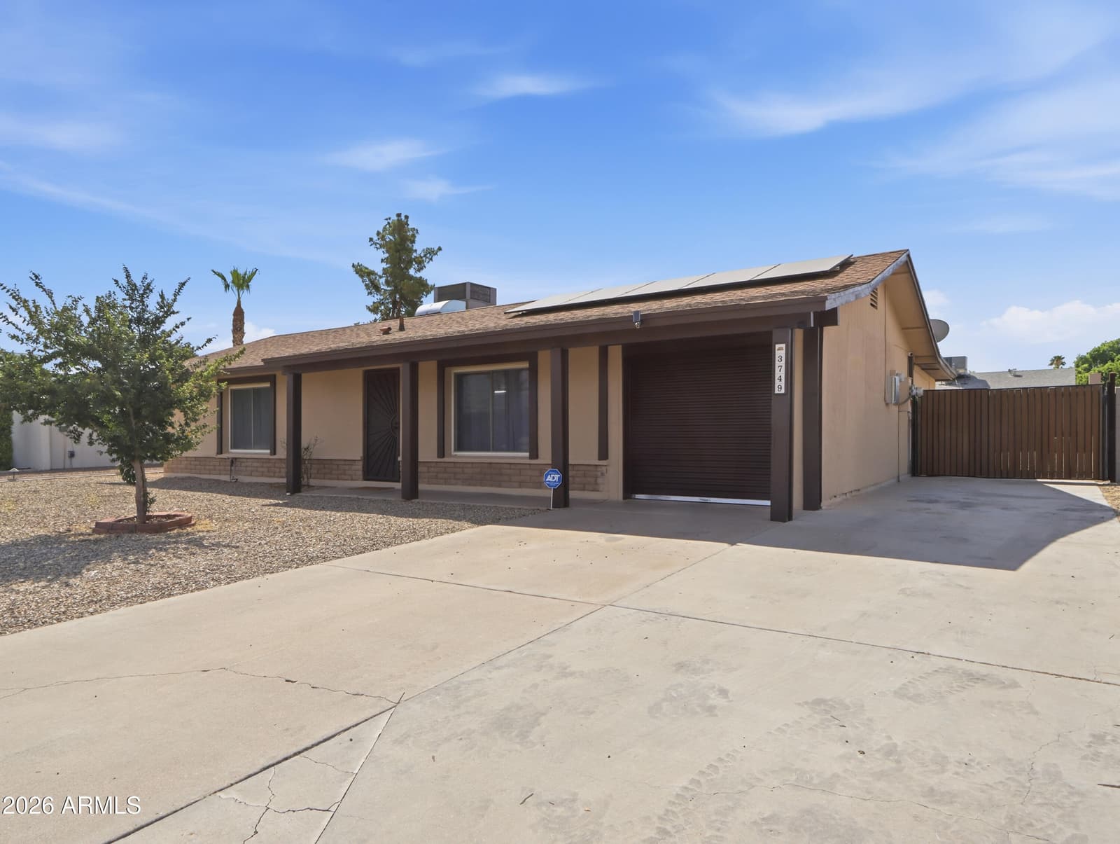 3749 W Dailey Street, Phoenix, AZ 85053 — photo 4 of 43