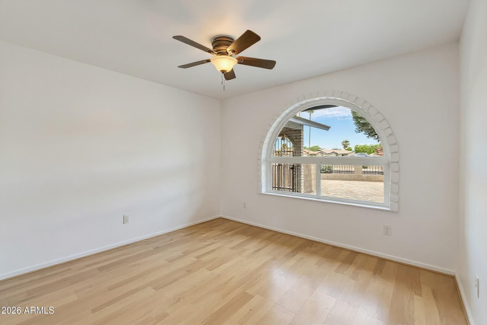 3833 W PHELPS Road, Phoenix, AZ 85053 — photo 40 of 56