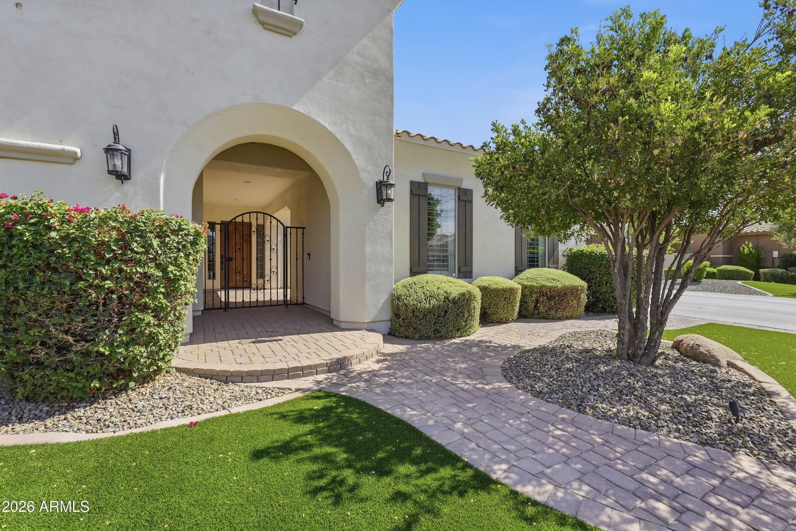 3420 E LYNX Place, Chandler, AZ 85249 — photo 6 of 34