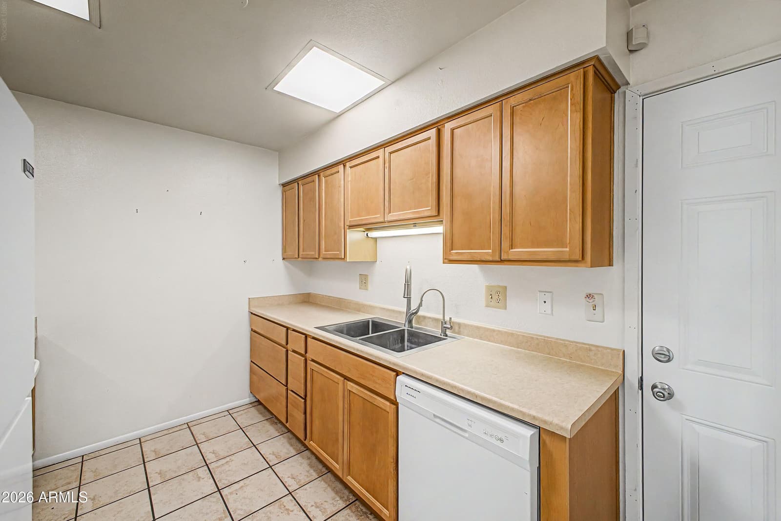 13230 N 99th Drive, Sun City, AZ 85351 — photo 9 of 23