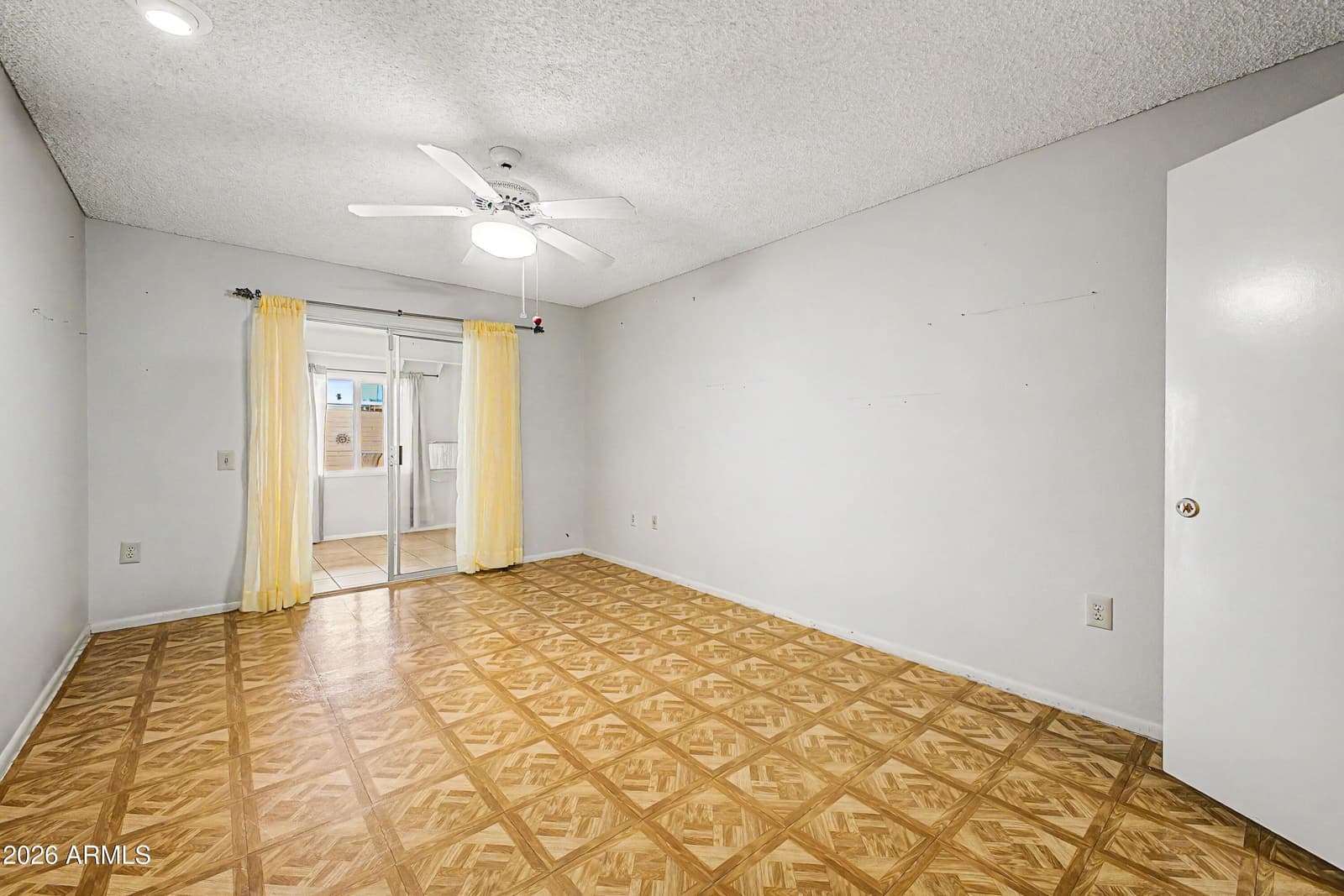 13230 N 99th Drive, Sun City, AZ 85351 — photo 14 of 23