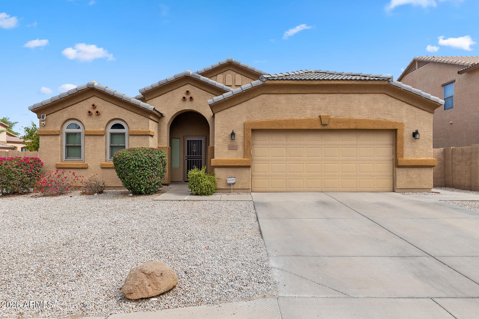 24822 W Vista Norte Street, Buckeye, AZ 85326 — photo 2 of 48