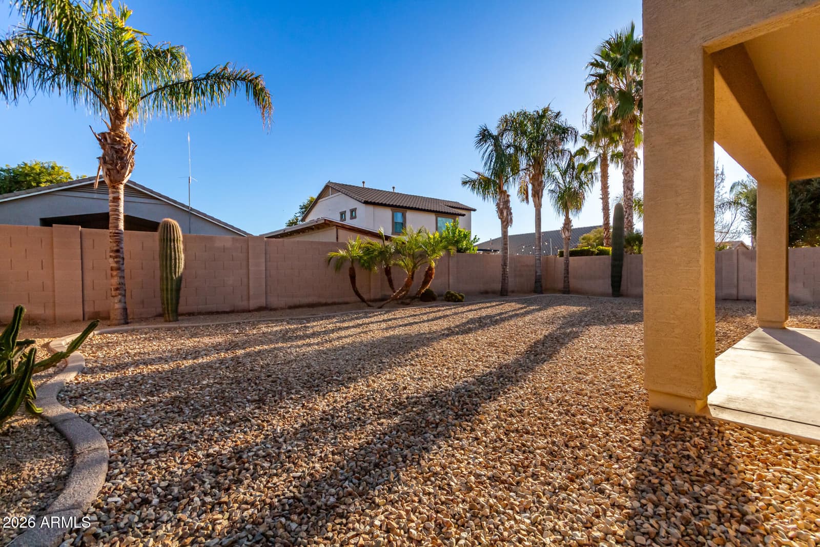 1013 W AYRSHIRE Trail, San Tan Valley, AZ 85143 — photo 27 of 28