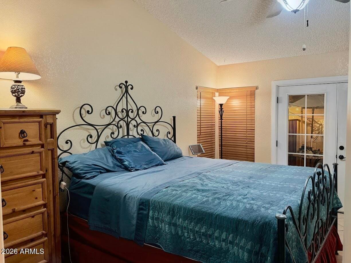 911 E ANNETTE Drive, Phoenix, AZ 85022 — photo 13 of 40
