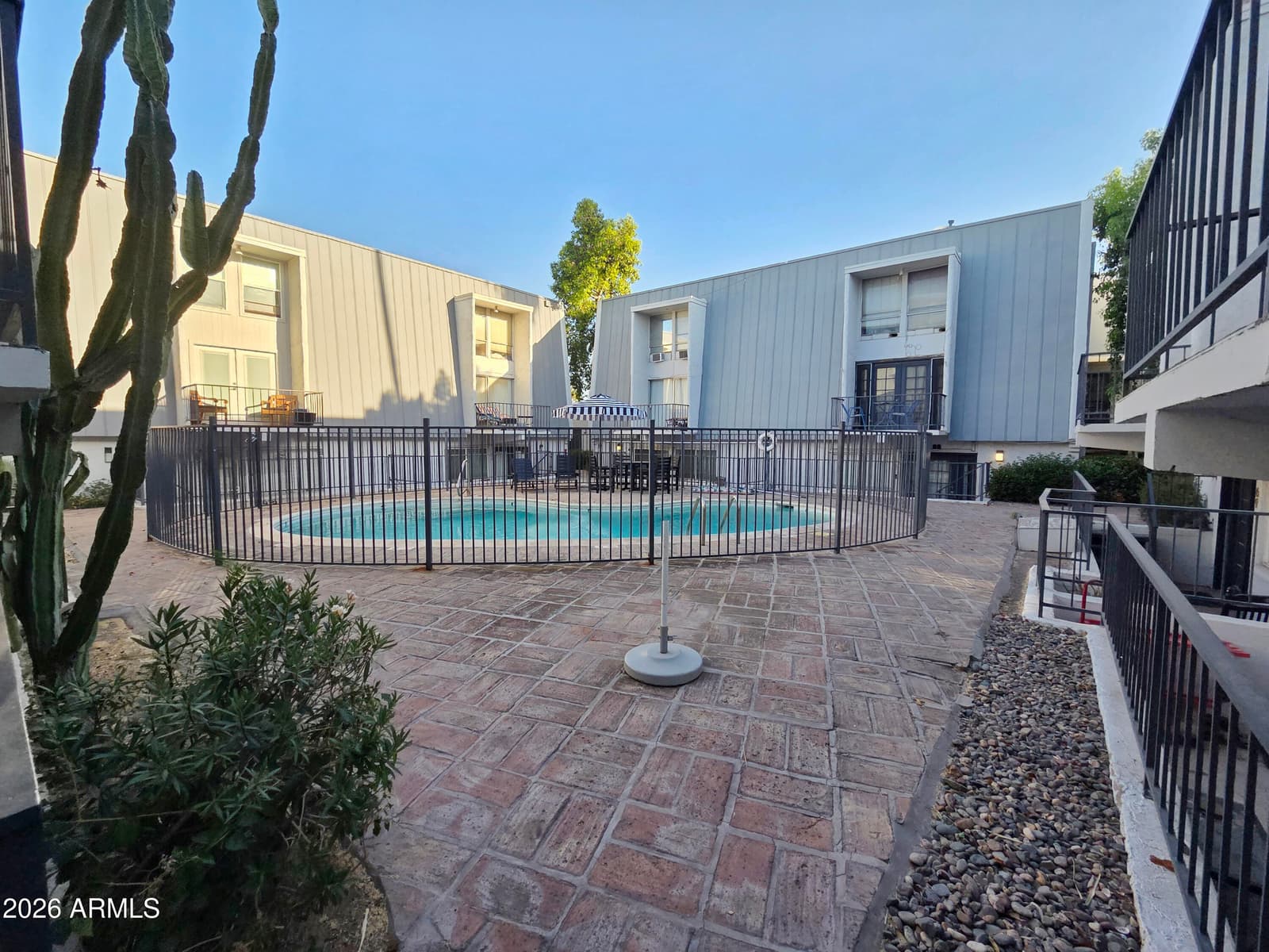 3416 N 44TH Street 18, Phoenix, AZ 85018 — photo 2 of 15