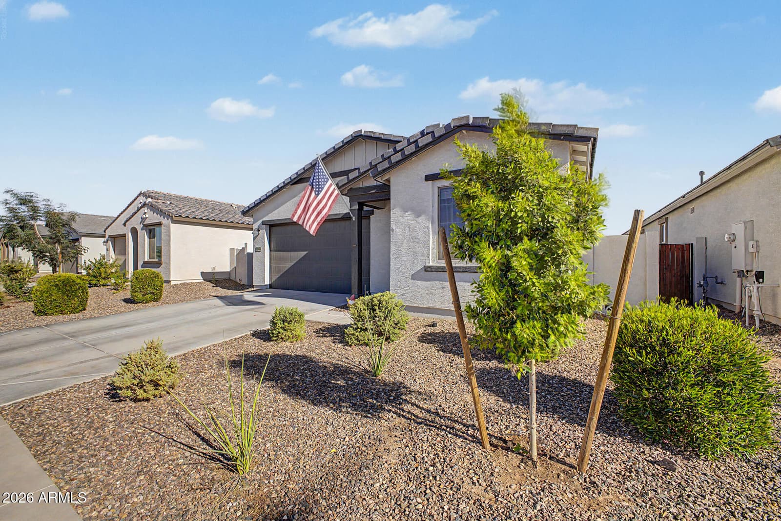 11405 E ULYSSES Avenue, Mesa, AZ 85212 — photo 3 of 40