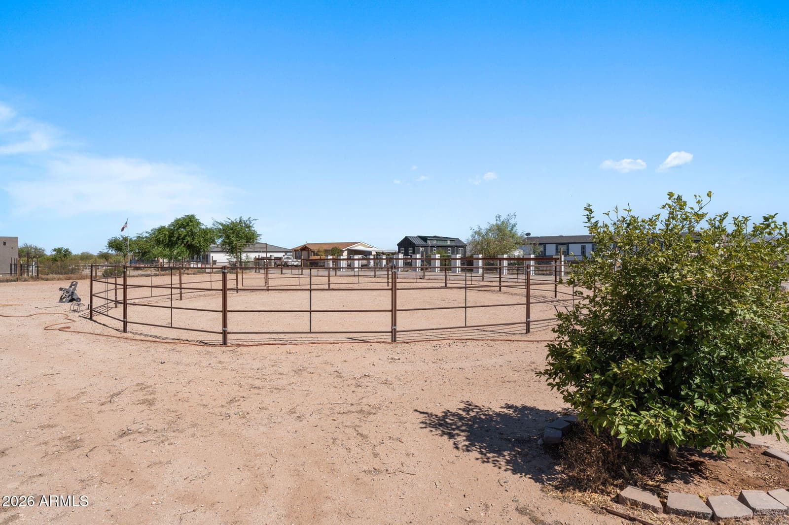 27513 N 252nd Avenue, Wittmann, AZ 85361 — photo 5 of 39
