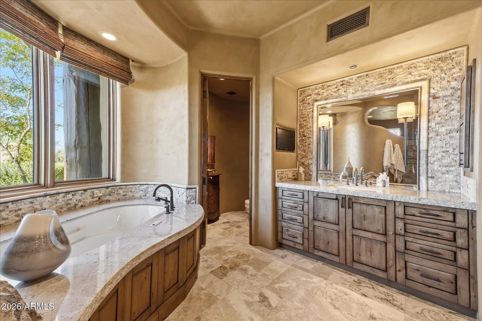 11237 E TROON MOUNTAIN Drive, Scottsdale, AZ 85255 — photo 33 of 72