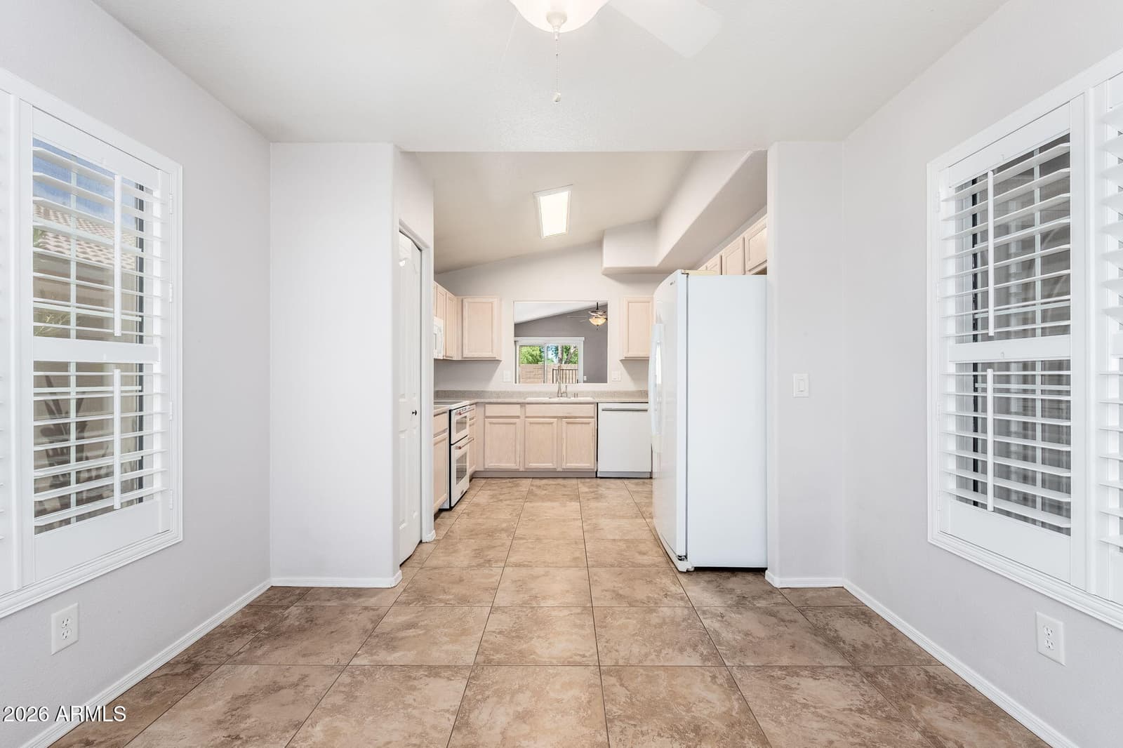 9148 W Canyon Drive, Peoria, AZ 85382 — photo 9 of 45