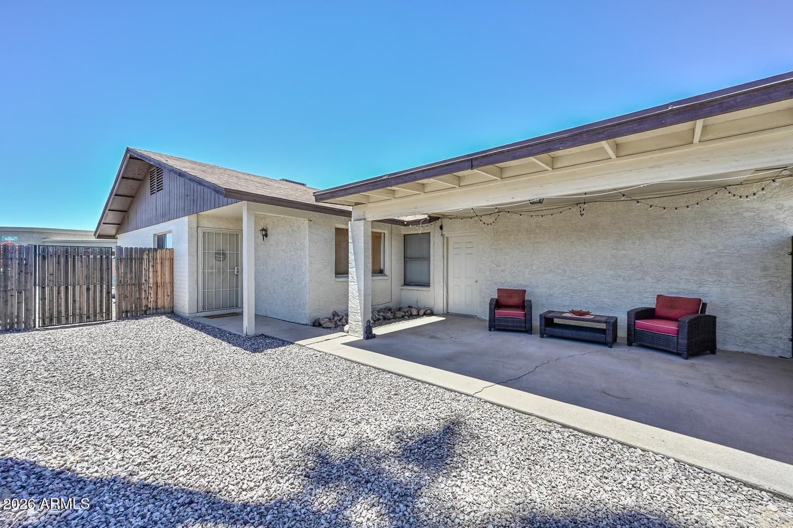 1261 E HARMONY Circle, Mesa, AZ 85204 — photo 3 of 34