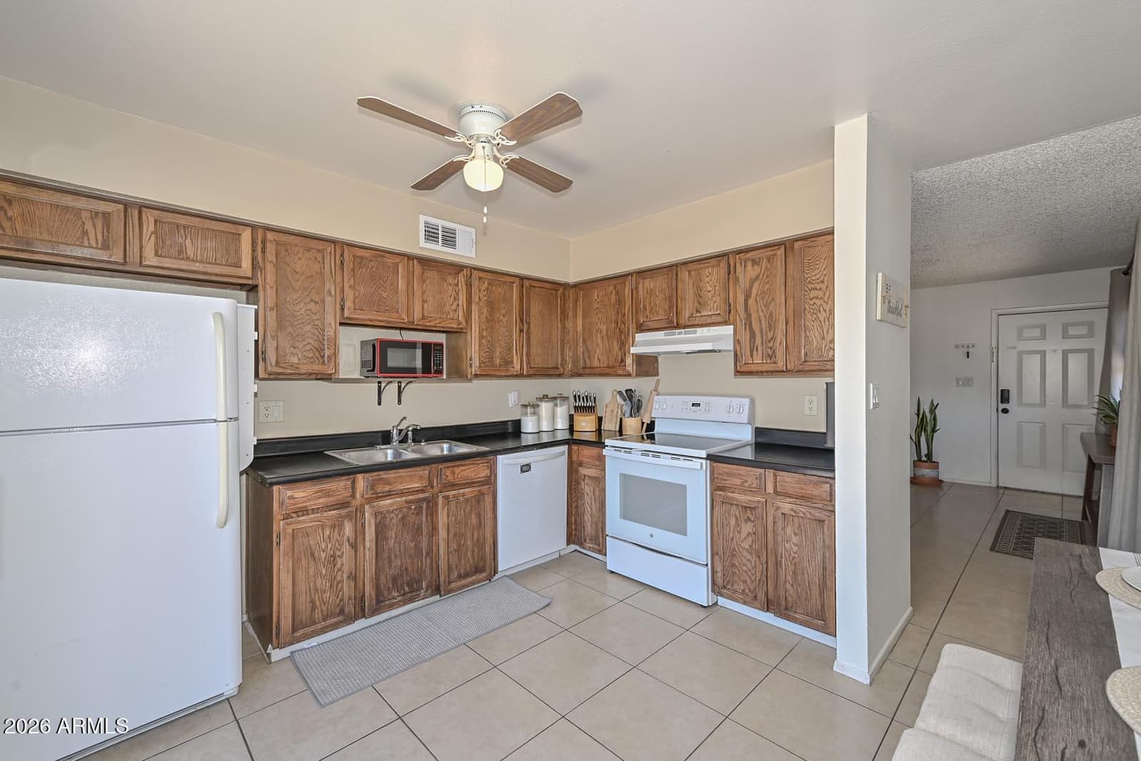 1261 E HARMONY Circle, Mesa, AZ 85204 — photo 11 of 34