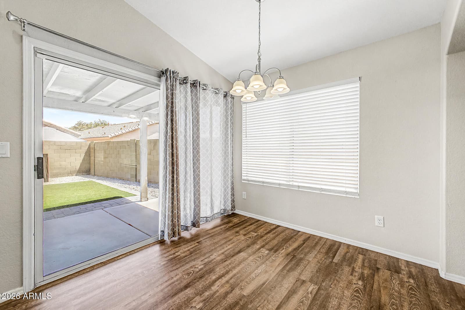8408 W Bloomfield Road W, Peoria, AZ 85381 — photo 12 of 30